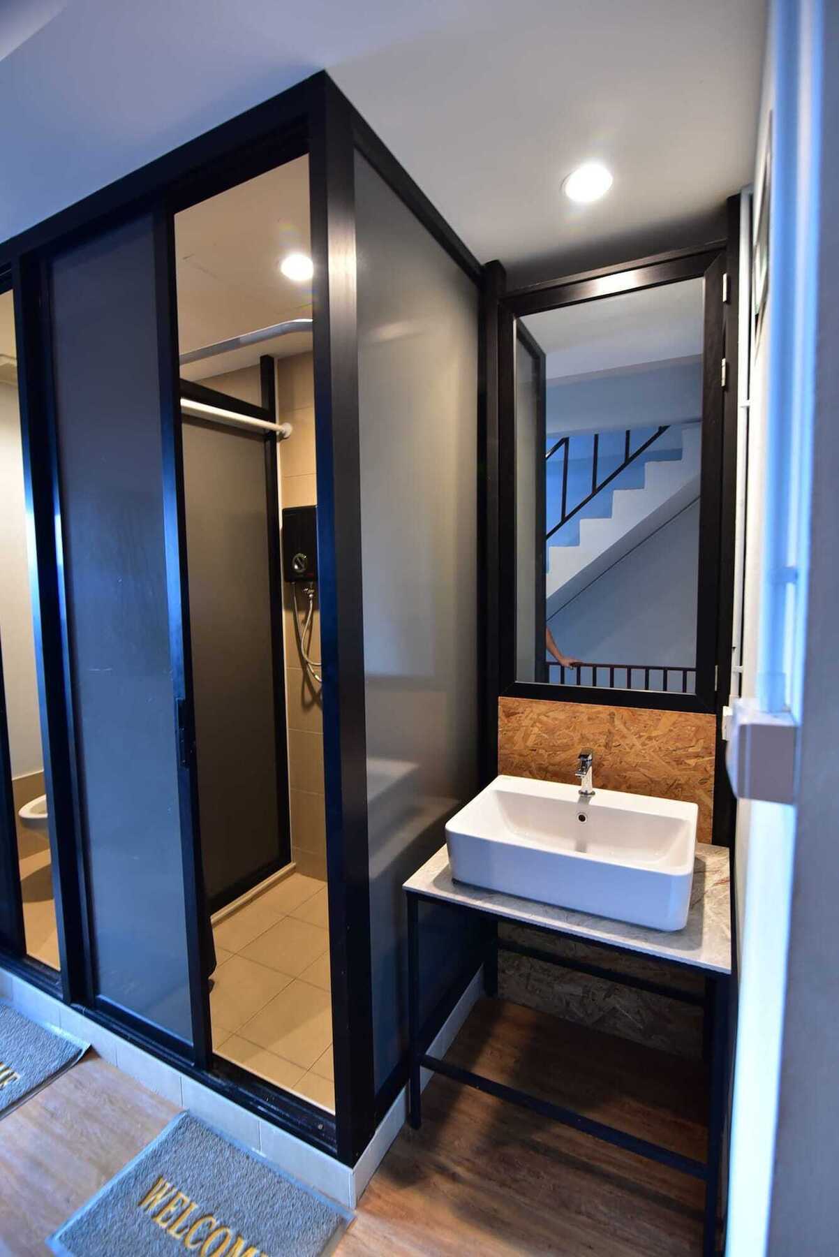 Wj Hostel Bangkok Esterno foto